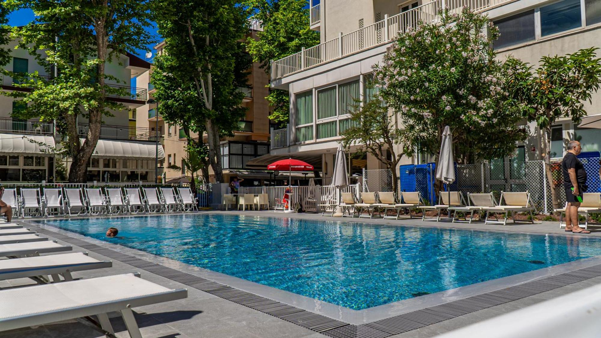 Hotel Aiglon Rimini Ngoại thất bức ảnh